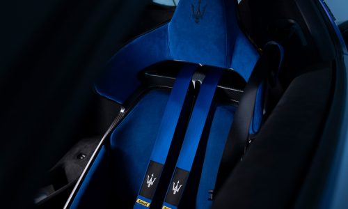 Small-24495-maserati-gt2-stradale-34